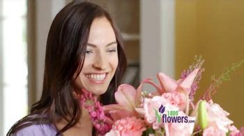 1-800-FLOWERS.COM TV Spot, 'Send Mom a Smile' featuring Guy Olivieri