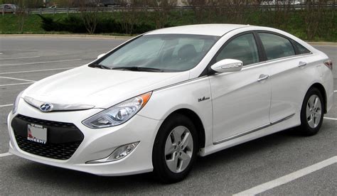 2012 Hyundai Sonata Hybrid logo