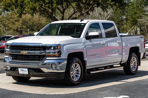 2014 Chevrolet Silverado 1500 4WD Crew Cab logo