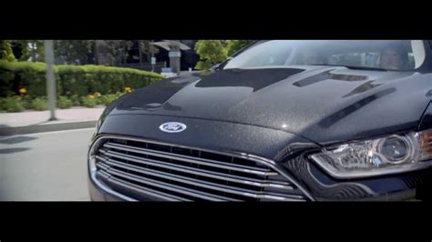2014 Ford Fusion Hybrid TV Spot, 'Large or in Charge' featuring Kasey Mahaffy