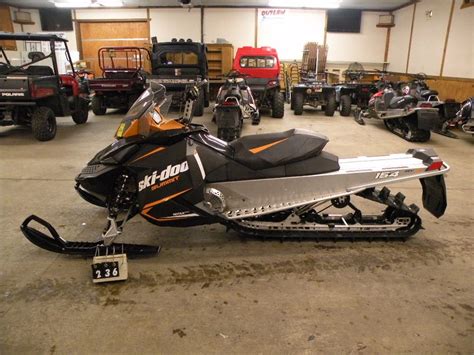 2014 Ski-Doo Summit