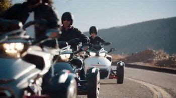 2015 Can-Am Spyder F3 TV Spot, 'Evolved'