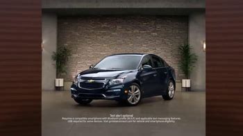 2015 Chevy Cruze LT TV Spot, 'Eyes On the Road'