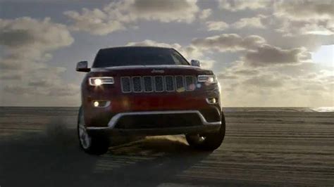 2015 Jeep Grand Cherokee Laredo TV Spot, 'Another Harsh Winter'