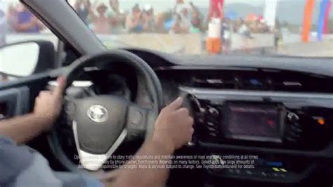 2015 Toyota Corolla TV Spot, 'Live Colorfully'