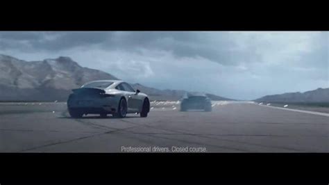 2016 Porsche 911 TV Spot, 'Compete' Feat. Maria Sharapova, Magnus Carlsen featuring Maria Sharapova