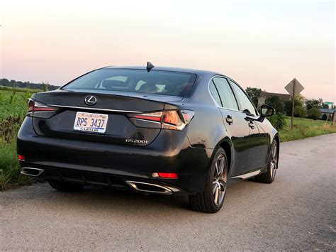 2017 Lexus GS 200t