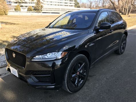 2018 Jaguar F-PACE S logo