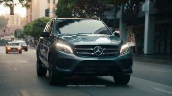 2018 Mercedes-Benz GLE TV commercial - Sneak Attack