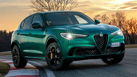 2020 Alfa Romeo Stelvio Quadrifoglio logo