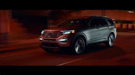 2020 Ford Explorer TV commercial - Lo desconocido
