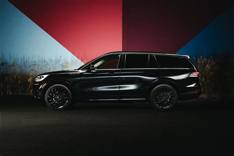 2022 Lincoln Motor Company Aviator Black Label Grand Touring