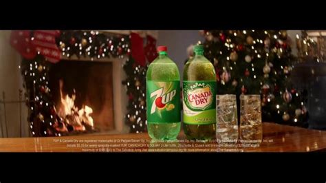 7UP TV Spot, 'Carolers: Salvation Army'