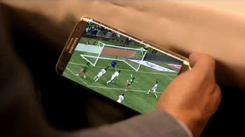AT&T Datos Ilimitados TV commercial - Fútbol el día de tu aniversario