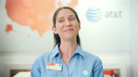 AT&T Plan Familiar TV Spot, 'Celebración' featuring Stefy Garcia