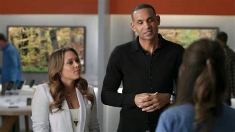 AT&T TV Spot, 'Slam Dunk' Featuring Grant Hill created for AT&T Wireless