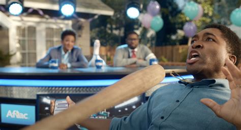 Aflac TV Spot, 'March Madness: Pre-Pain Show: Shelf-Inflicted' Feat. Wanda Sykes, Lil Rel Howery featuring Wanda Sykes