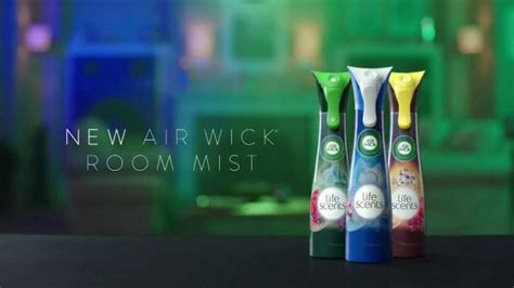 Air Wick Life Scents Room Mist TV Spot, 'Lively Home' featuring Paul Guyet