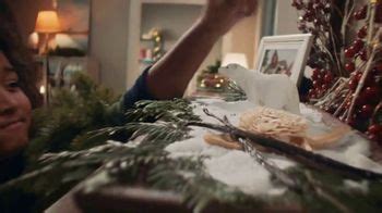 Air Wick TV Spot, 'Authentic Seasonal Scents: Apple Cinnamon Medley' featuring Deshja Driggs-Hall