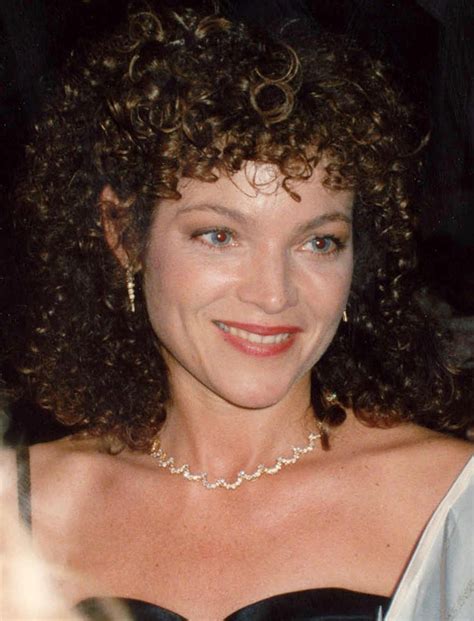 Amy Irving photo