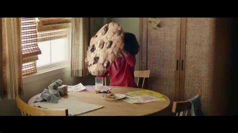 Apple iPhone XS TV commercial - Growth Spurt