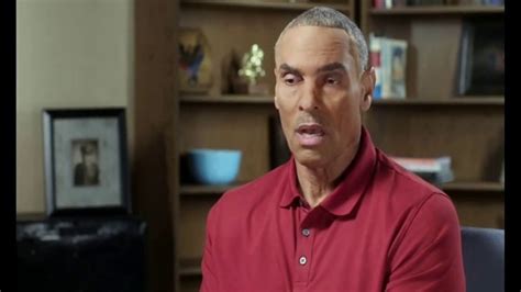 Applebee's TV Spot, 'Memorial Day: Thank You' Featuring Herm Edwards