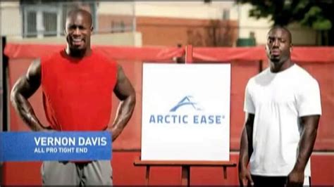 Arctic Ease TV Commercial Featuring Vernon Davis, Vontae Davis