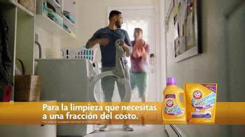 Arm & Hammer Plus OxiClean with Odor Blasters TV Spot, 'Los ciclos de la vida'