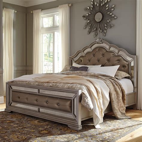 Ashley HomeStore Mayflyn Queen Upholstered Bed logo