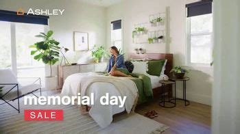 Ashley HomeStore Memorial Day Sale TV Spot, 'Ahorra hasta $500 dólares' created for Ashley HomeStore