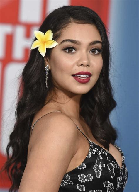 Auli'i Cravalho photo