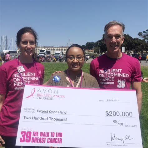 Avon 39 TV Spot, 'The Walk to End Breast Cancer'