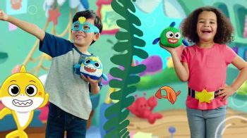 Baby Shark's Big Show! Toys TV Spot, 'Song Cubes and Reversible William Plush' created for WowWee