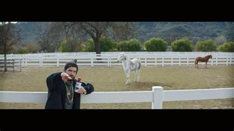 Bai Brasilia Blueberry TV Spot, 'Horse Whisperer'