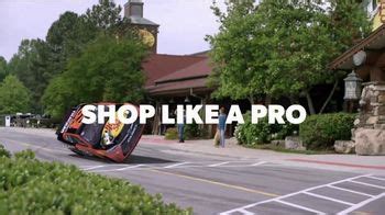 Bass Pro Shops Labor Day Blowout TV commercial - Shop Like a Pro