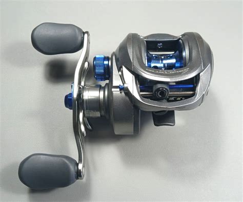 Bass Pro Shops Pro Qualifier 2 Limited Edition Baitcast Reel logo