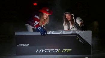 Bauer Hockey Vapor HyperLite TV Spot, 'Experience the Hype' Featuring Tim Stützle & Elias Pettersson featuring Elias Pettersson