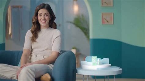 Bausch + Lomb Biotrue Hydration Boost TV Spot, 'Strypaper' created for Bausch + Lomb