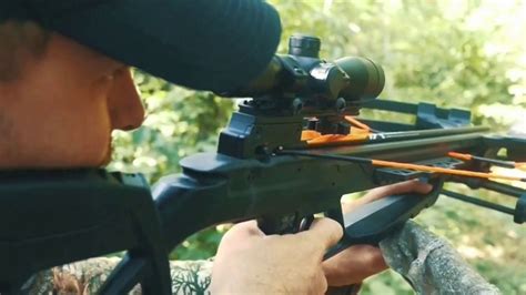 Bear Archery Bear X Crossbows TV Spot, 'Vacation Days'
