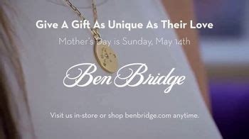 Ben Bridge Jeweler TV Spot, 'Forever Moment'