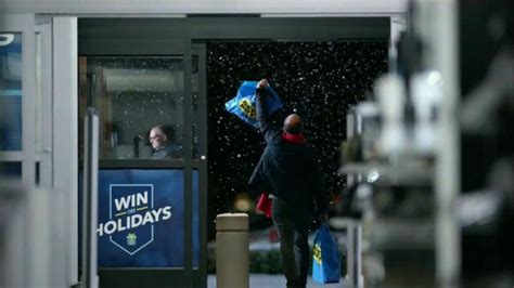 Best Buy TV Spot, 'Win the Holidays at Best Buy: Steve' featuring Kelly Beckett