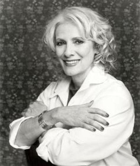 Betty Buckley photo