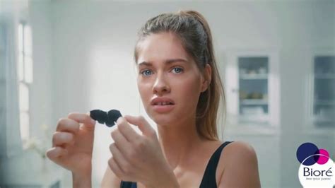 Bioré Deep Cleansing Pore Strips TV Spot, 'Back to School: Oddly Satisfying Results' created for Bioré