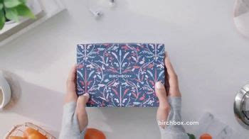 Birchbox TV commercial - Monthly Treat: $15