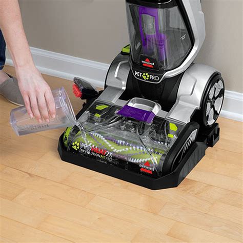 Bissell ProHeat 2X Revolution Pet Pro Carpet Cleaner logo