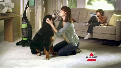 Bissell TV Spot, 'Dog Strut' featuring Loretta Rezos