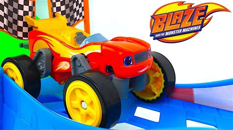 Blaze and the Monster Machines Flip & Race Speedway TV Spot, 'Velocity' featuring Dylan Jones