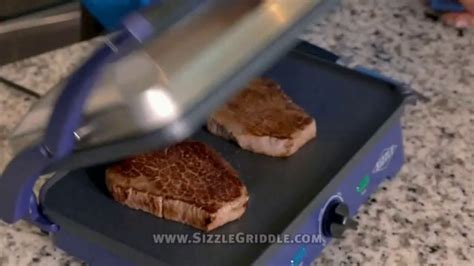 Blue Diamond Pan Sizzle Griddle TV Spot, 'The Secret Is the Sizzle'