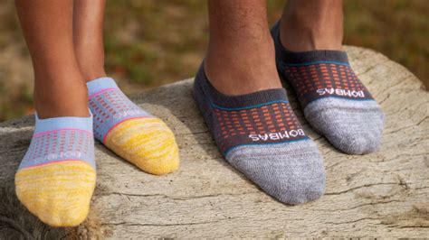 Bombas No Show Socks TV Spot, 'We Fixed No Show Socks'