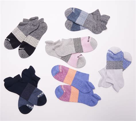 Bombas Women's Holiday Ankle Socks